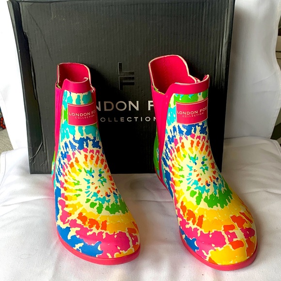 London Fog Colorful Spiral Rain Boots - Picture 1 of 6